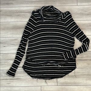 Free People We the Free black thermal turtle neck shirt size small